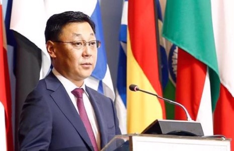 Англи хэлний “А” ч үгүй Ерөнхий сайд