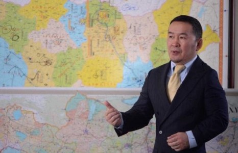 Хятад иргэний эрхэнд халдсан Х.Баттулгын үйлдэл шүүмжлэл дагуулж байна