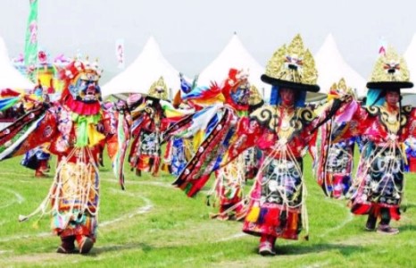 “Даншиг наадам-Хүрээ цам” наадам эхэллээ