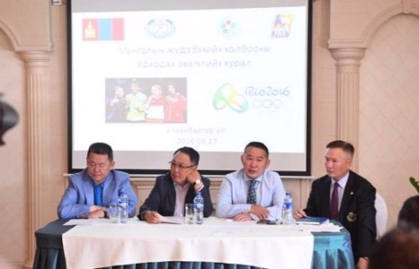 Х.Баттулгыг Улсын баатарт, Д.Сумъяа, О.Балжинням нарыг Хөдөлмөрийн баатарт тодорхойлжээ