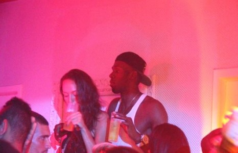 Усайн Болт гуравдахь удаагаа араар нь тавьж байгааг найз бүсгүй нь зарлажээ