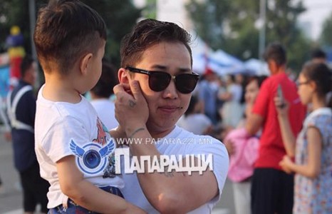 “Sync”-ын  Энхүүшийн хүү том эр болжээ 