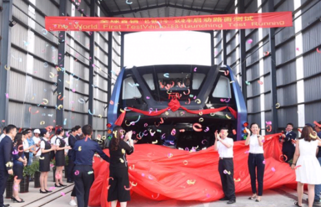 “Түгжирдэггүй автобус” үйлчилгээнд гарлаа