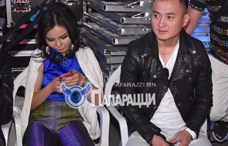  А.Хишигдалай, Зоригт нарын үерхэл үргэлжилсээр 