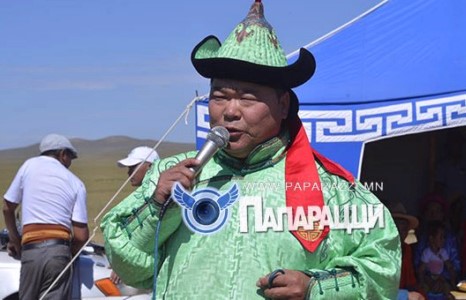 Дуучин Мөнхбат Манай дуранд