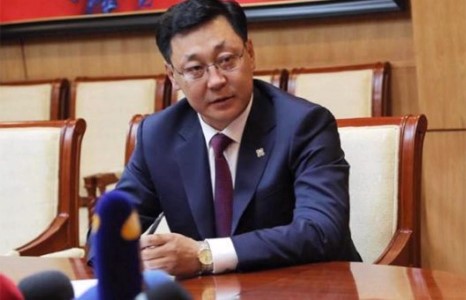 Гадны дөрвөн банк Монголд орж ирвэл Ерөнхий сайд хэлснээсээ буцна