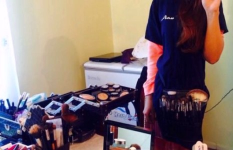 Rokit Bay-ын хайрыг татсан бүсгүй 