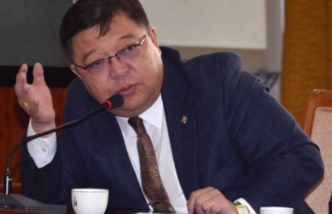 МАН-ын бүлэгт асуудлыг хүч түрэн шийдэхгүй байхыг анхаарууллаа