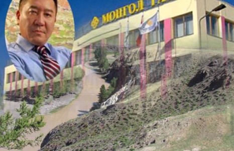 Дампуурлаа зарласан “МОНГОЛ ГАЗАР” Орхон голыг бохирдууллаа ч хариуцлага хүлээхгүй