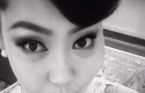 Жүжигчин Г.Ундармаа: Надад атаархаж үхэх шахсандаа л тэгж муулдаг байх