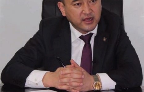 Сангийн сайд Б.Чойжилсүрэн “Цоожилсүрэн” болж хувирав уу