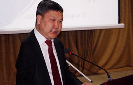 Бондын мөнгө идсэн нөхдүүд эхнээсээ дээлээ нөмрөх үү?