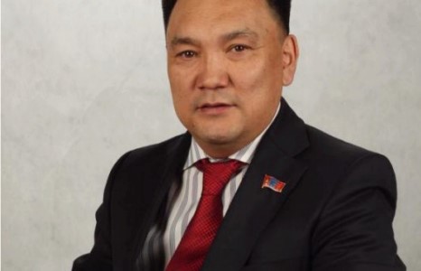 Б.Батзориг гишүүнд “дээрэмдүүлсэн” гэх иргэд УИХ-ын даргад хандахаар болжээ