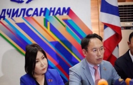 Ц.Сандуйг хууль зөрчиж байгааг илчилж, шаардлага хүргүүллээ