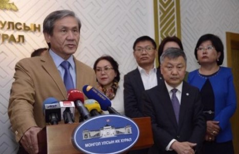 Н.Энхбаяр МАХН-ыг орхиж, АН-д элсэнэ