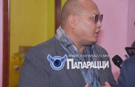 “Дуучин Т.Дэлгэрмөрөн манай дуранд”