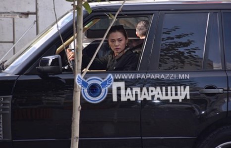 “Хайрын дууч бүсгүйн хайртай гүнж том болжээ”