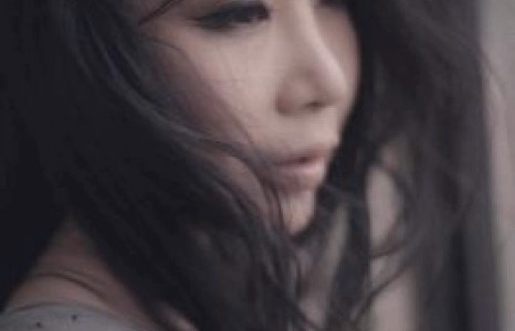 Дуучин Ану инстаграм дахь 55 мянган дагагчаа “онигоо”- гоор дайлав