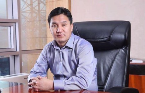 Ж.Ганбаатар гишүүн Баянгол дүүрэгт 1.4 километр зам хувийнхаа хөрөнгөөр байгуулж байна