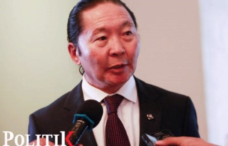 Ийм зүйл яриад сууж байдаг монгол жудагтай хүн байхгүй л гэж боддог