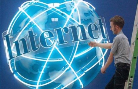 “Интернет орчинг хязгаарлана”