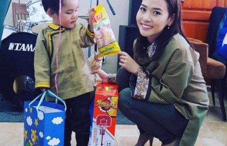 “Жүжигчин О.Дөлгөөн хүүгийнхээ даахийг үргээжээ”