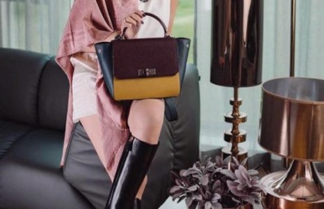 Дуучин Энхзолын нялуурал 