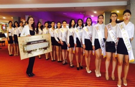 ”СКАЙ КАСТЕЛ ЛЮКС ПЕНТХАУС” Mаркетеруудын өдөр борлуулалтын нээлтээ хийлээ