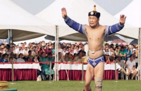 Үндэсний бөхчүүдийн чансааг Р.Пүрэвдагва арслан тэргүүлэв