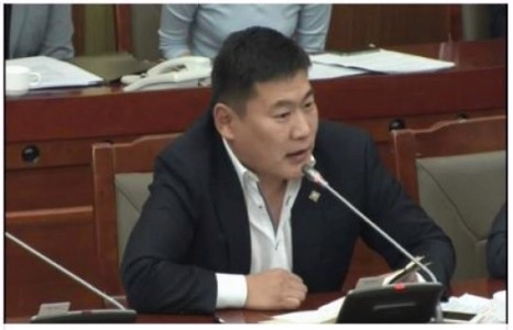 УИХ-ын “хангу” гишүүн хэн бэ...