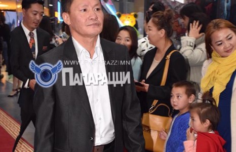 Ген өвөлсөн “Нялх Сэнгүм”