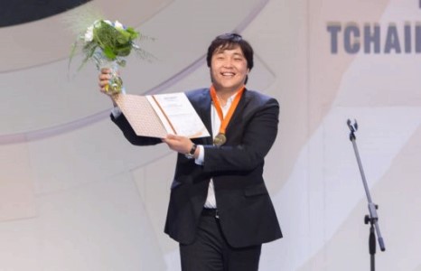 ӨНӨӨДӨР: МУГЖ Г.Ариунбаатарт Чингис хааны одон гардуулна