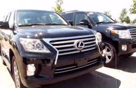 Өөрийн гэсэн машингүй ”ядуу” гишүүд