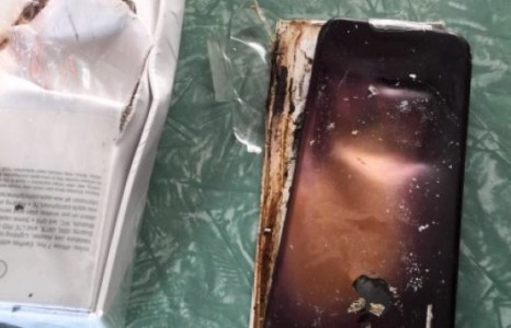 Iphone7 гар утас шатсан тохиолдол хоёр дахь удаагаа гарлаа