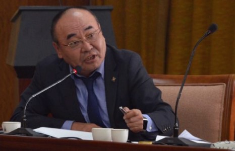 Д.Эрдэнэбат: Долларын ханш цагаар өсдөг болчихлоо