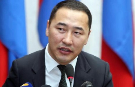 Харц чинь арай л захирангуй байна уу даа, Мөнхбат аа