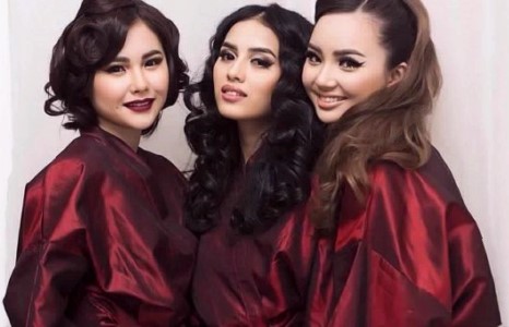 Энэ шинэ жил таны үсний Гоёлын засалтыг бид хариуцна 