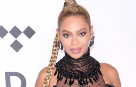 Хамгийн баян дуучин бүсгүйчүүд