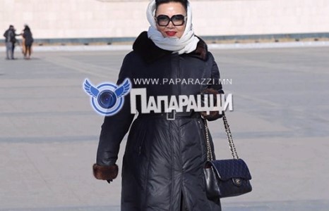 Хунгийн цуглуулагатай Ардын жүжигчин хэн бэ