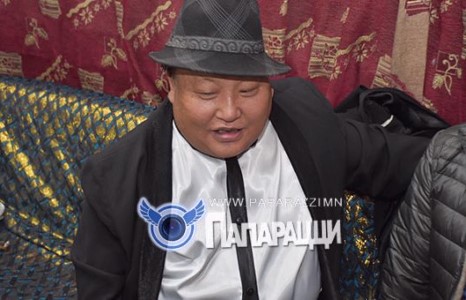 С.Батсүх гавьяат аа хайрлаарай 