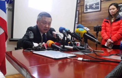 З.Энхболд: МАН шинэ жилийн үеэр Тавантолгойн гэрээг хийж, гэнэдүүлэх гээд байна