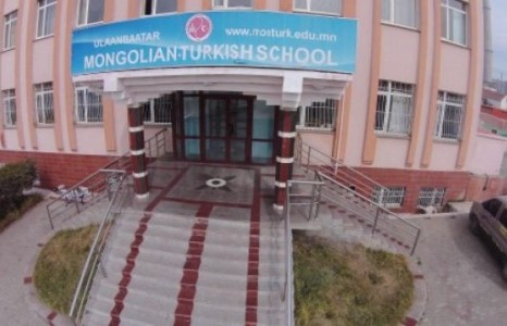 “Монгол-Турк” сургуулийн сурагчид нэгнийхээ хүзүүг шилээр зүсэж, гэмтээжээ