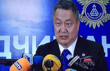 АН-н дарга З.Энхболд: Ж.Эрдэнэбатын Засгийн газар сул дорой байгаа учраас MCS-н дайралтад өртөж байна 