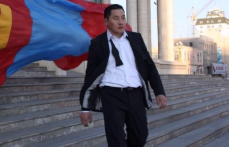 Жүжигчин Амараагийн бахархал нэгээр нэмэгджээ