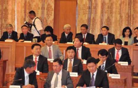 МАН-ынхан Хөгжлийн банкнаас зээл авч хувийн бизнесүүдээ дэмжжээ