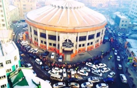 Төр бариагүй намын ойд том цолтнууд барилдахгүй