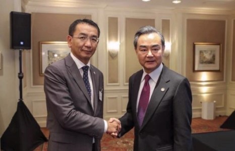 Ц.Мөнх-Оргил Хятадаас уучлалт гуйж, Далай ламыг дахин урихгүй гэдгээ амлажээ