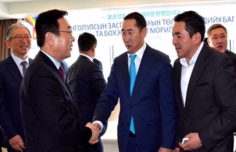 Ж.Мөнхбат аймгийн засаг дарга нарыг дагуулан Пусанд зугаалсан уу