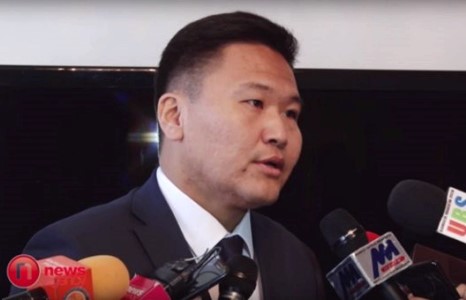 Т.Аюурсайхан: Тавантолгойн ордыг 400 сая ам.доллараар энэ засгийн газар зарах нь...