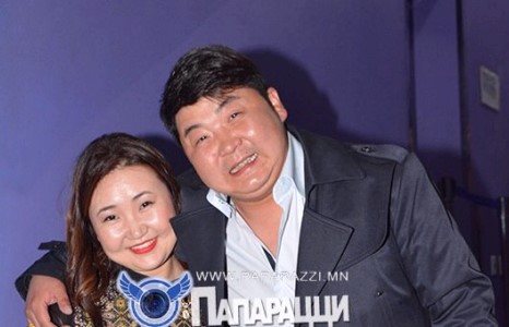 “Банш” Батаа гадаад хэлэндээ ус цас болох гэнэ 